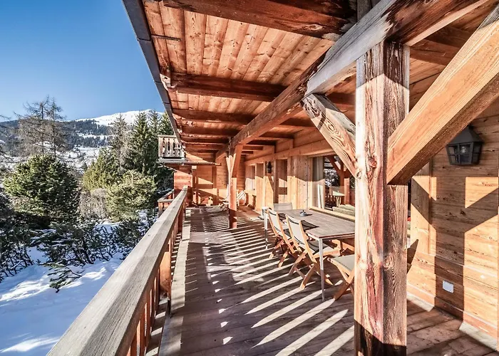 Snowcrest, Verbier- By Emerald Verbier