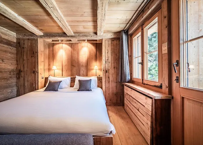 Snowcrest, Verbier- By Emerald * Verbier